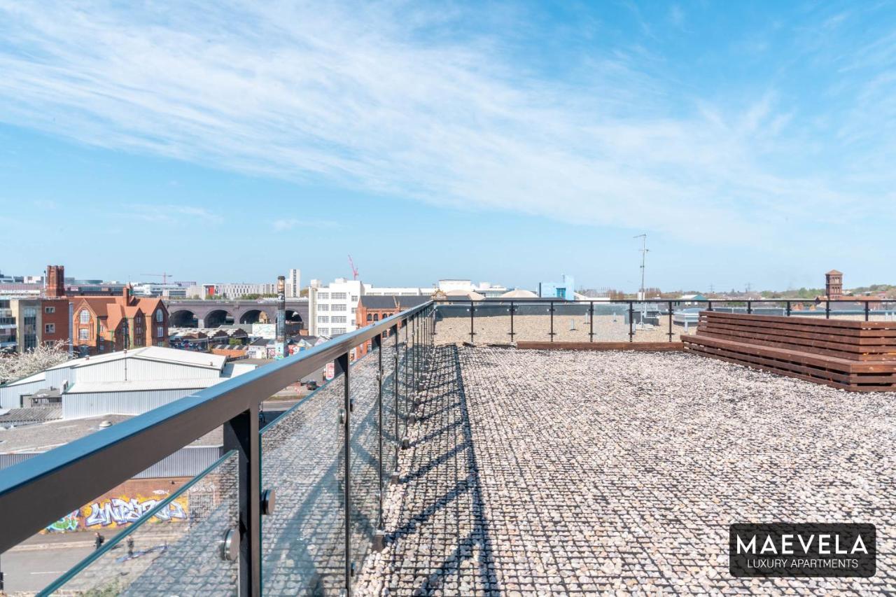 Maevela Apartments - Luxury Top Floor Penthouse - With Parking - 2 Bedroom New Build Apartment ✪ City Centre, Digbeth ✓ With Huge Patio Sliding Doors - City View - Rooftop Terrace - Ps4 & Smart Tv'S Birmingham Buitenkant foto