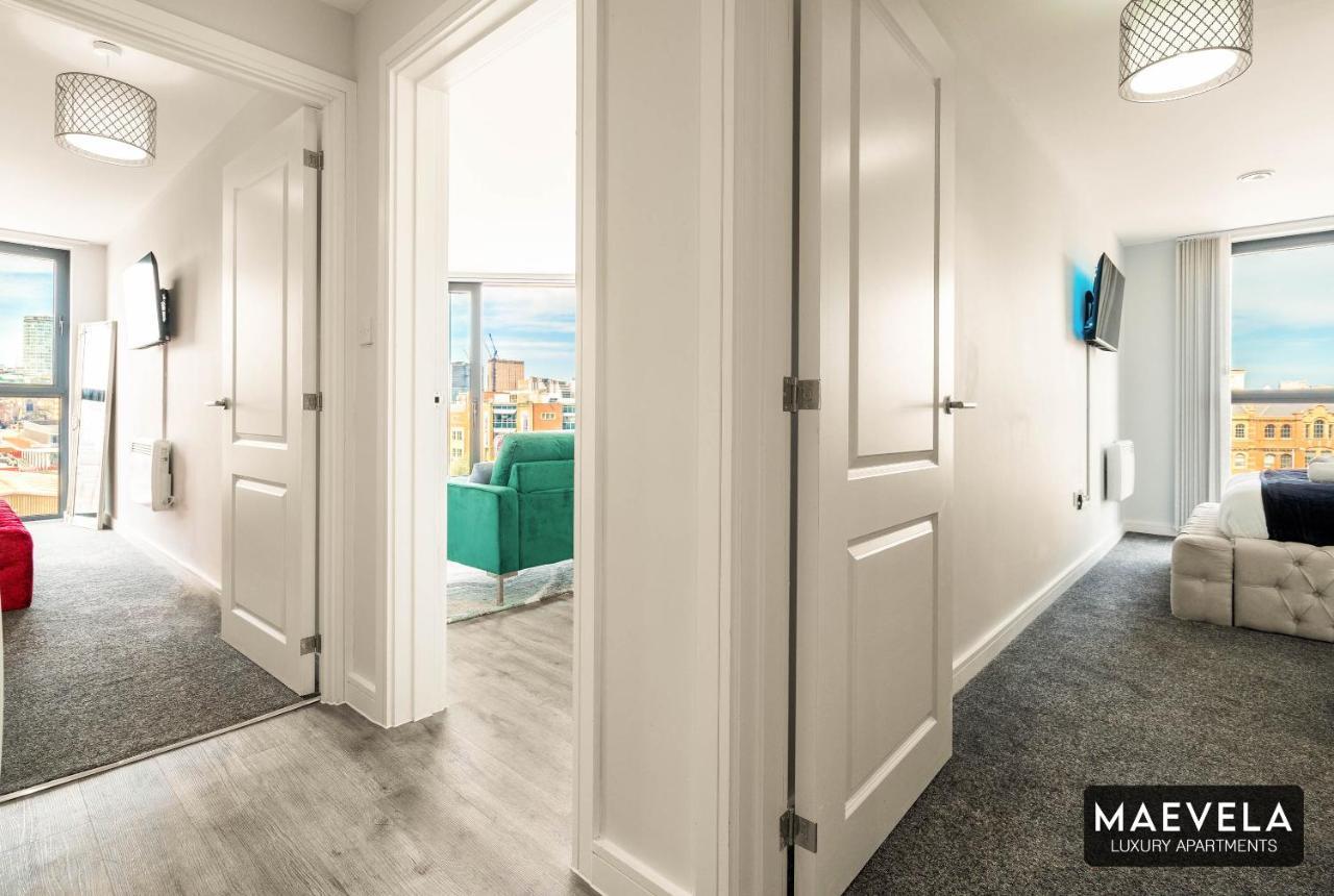 Maevela Apartments - Luxury Top Floor Penthouse - With Parking - 2 Bedroom New Build Apartment ✪ City Centre, Digbeth ✓ With Huge Patio Sliding Doors - City View - Rooftop Terrace - Ps4 & Smart Tv'S Birmingham Buitenkant foto