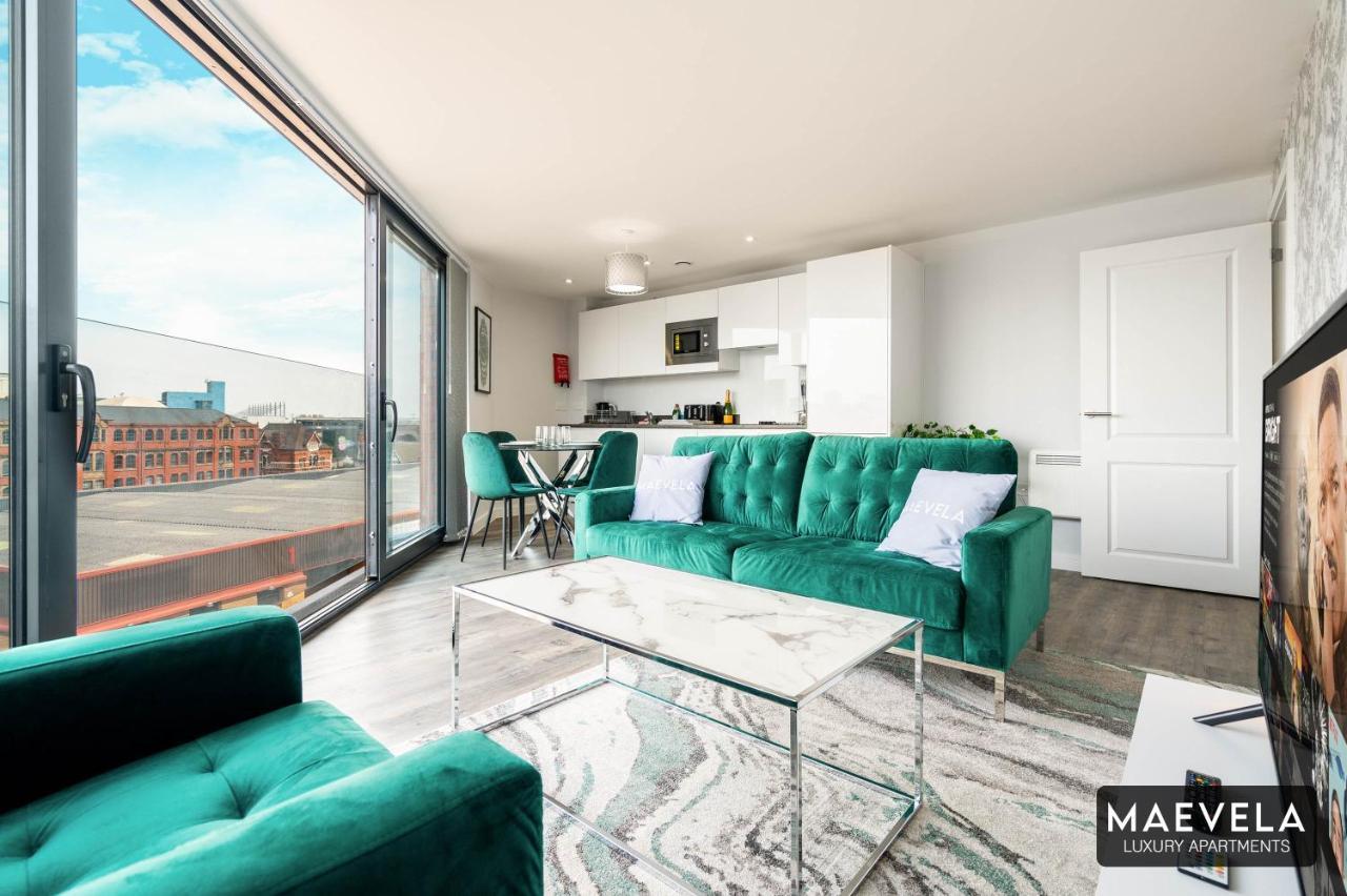 Maevela Apartments - Luxury Top Floor Penthouse - With Parking - 2 Bedroom New Build Apartment ✪ City Centre, Digbeth ✓ With Huge Patio Sliding Doors - City View - Rooftop Terrace - Ps4 & Smart Tv'S Birmingham Buitenkant foto