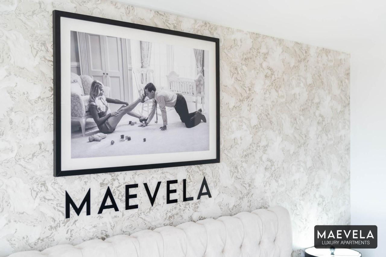 Maevela Apartments - Luxury Top Floor Penthouse - With Parking - 2 Bedroom New Build Apartment ✪ City Centre, Digbeth ✓ With Huge Patio Sliding Doors - City View - Rooftop Terrace - Ps4 & Smart Tv'S Birmingham Buitenkant foto
